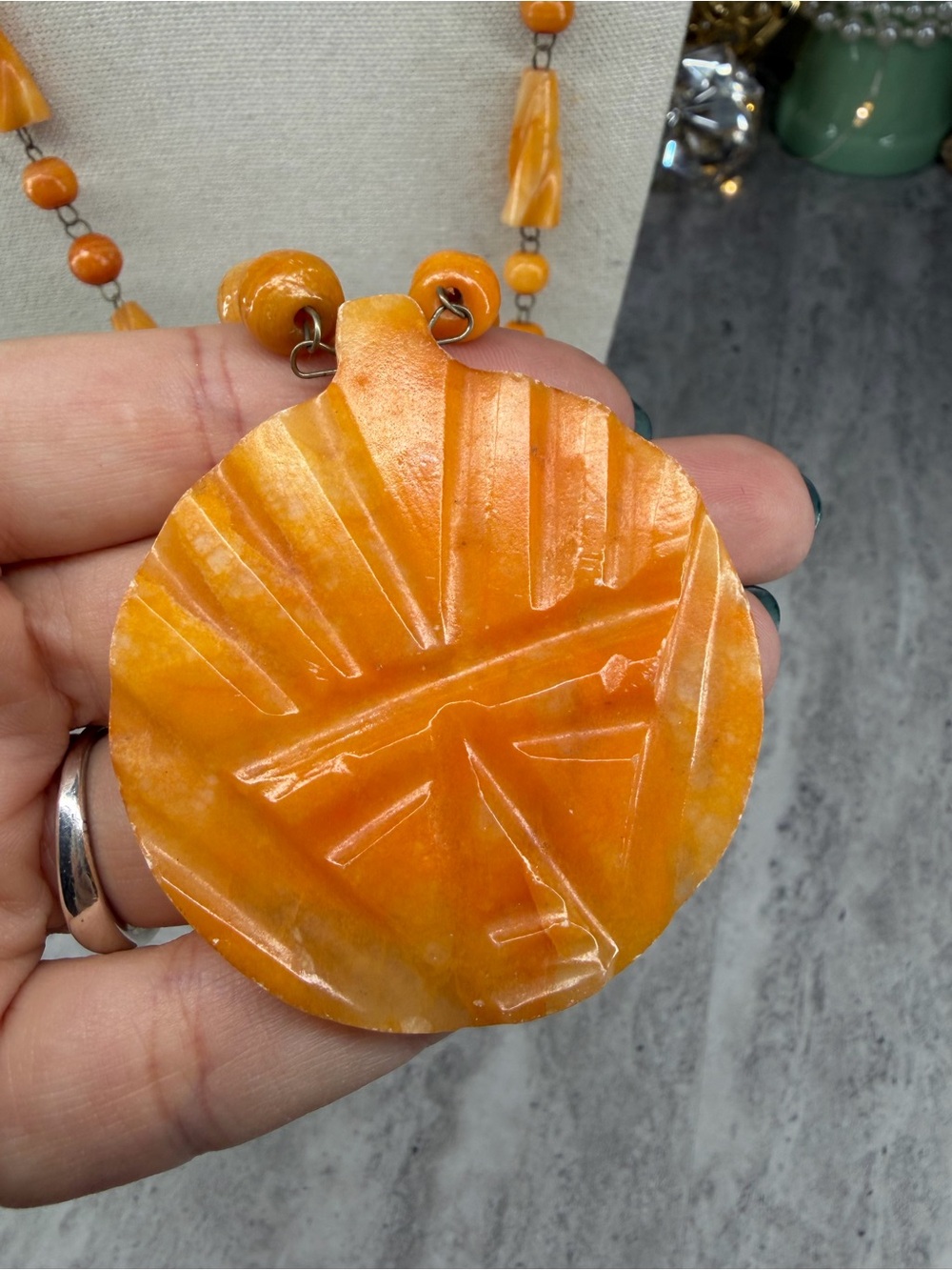 Carved Mexican Yellow Onyx Stone Necklace Pendant Necklace Orange Jewelry - Picture 2 of 5